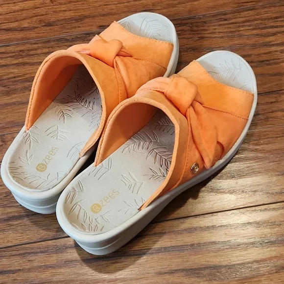 BZees LifeStride Smile Orange Wedge Slide Sandals - Picture 3 of 8